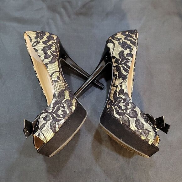 GUESS HIGH HEEL STILETTO PEEP TOE WOMEN"S PUMP - Picture 10 of 15